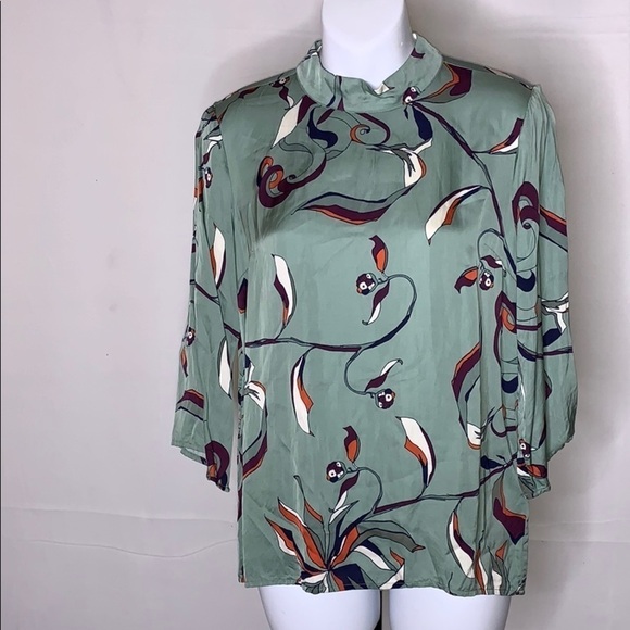 second female Tops - NWOT Second Female green blouse size - 2